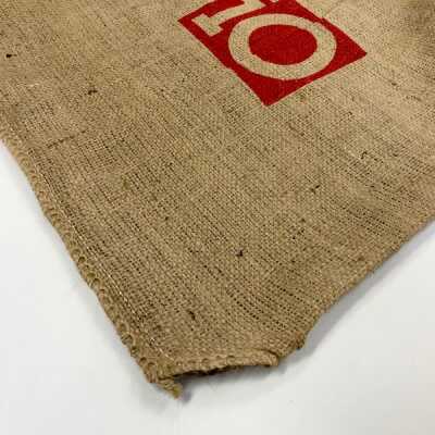 Io fitted hessian bed cover - small